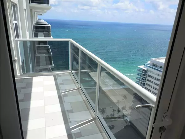 Fort Lauderdale, FL 33308,3500 Galt Ocean Dr  #2505A