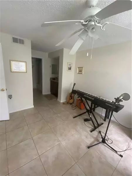 West Palm Beach, FL 33409,1206 Glenmoor Dr  #1206