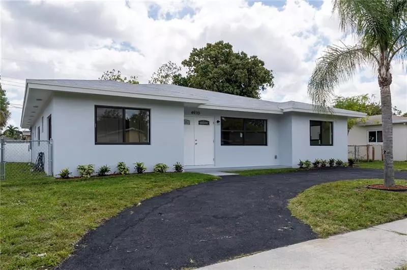 4970 NW 17th St, Lauderhill, FL 33313