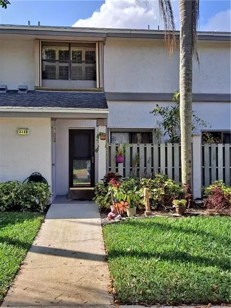 Coconut Creek, FL 33066,3333 Carambola Cir  #3333