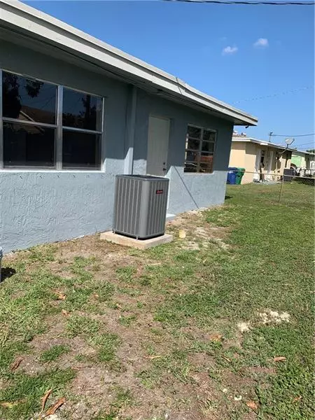 Lauderhill, FL 33311,3470 NW 6th Ct