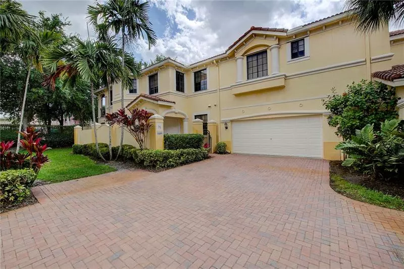 1605 Passion Vine Cir  #12-1, Weston, FL 33326