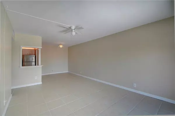 Pompano Beach, FL 33062,400 N Riverside Dr  #414