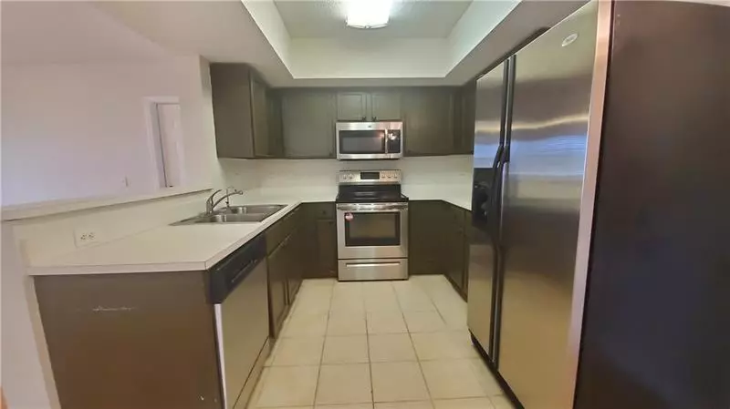 3670 N 56th Ave  #712, Hollywood, FL 33021