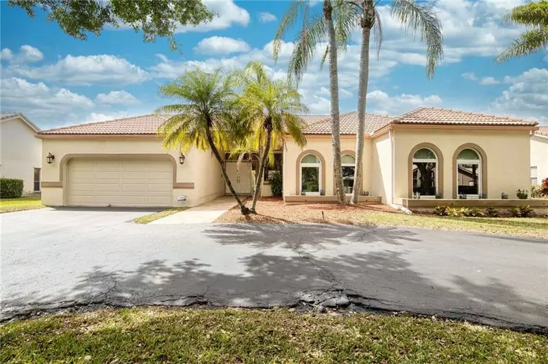 5466 NW 85th Ave, Coral Springs, FL 33067