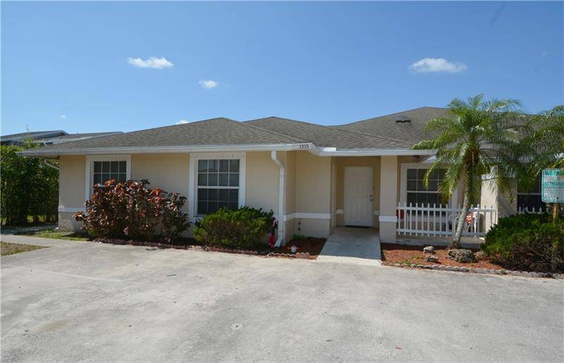 Wellington, FL 33414,1311-1317 White Pine Dr