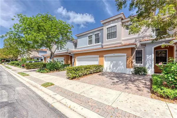 Delray Beach, FL 33484,153 W Astor Cir  #153