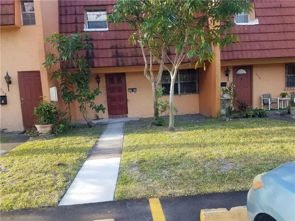 Lauderdale Lakes, FL 33311,3734 NW 21st St  #304