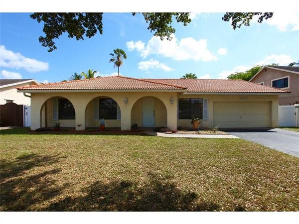 8692 SW 55th St,  Cooper City,  FL 33328