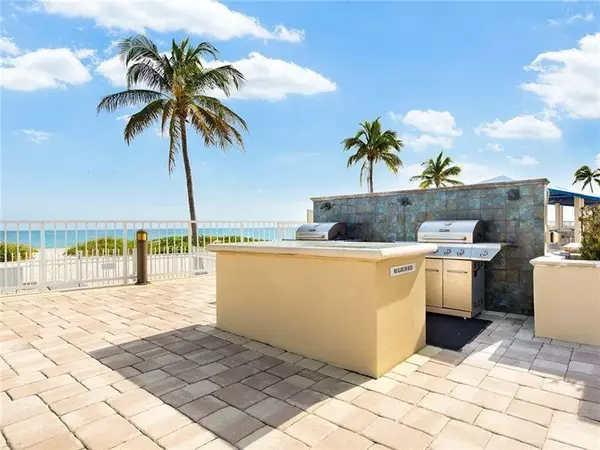 Lauderdale By The Sea, FL 33062,2000 S Ocean Blvd  #12D