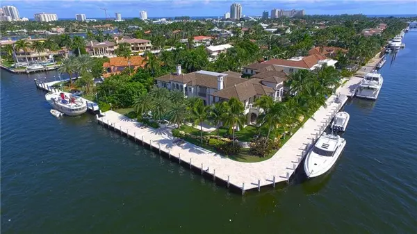 Fort Lauderdale, FL 33316,2400 DEL LAGO DR