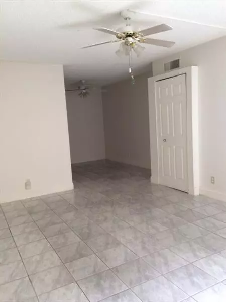 11386 Royal Palm Blvd  #11386, Coral Springs, FL 33065