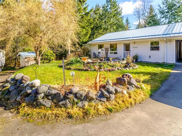 3201 Brooklin Lane, Qualicum Beach, BC V9K 1X5