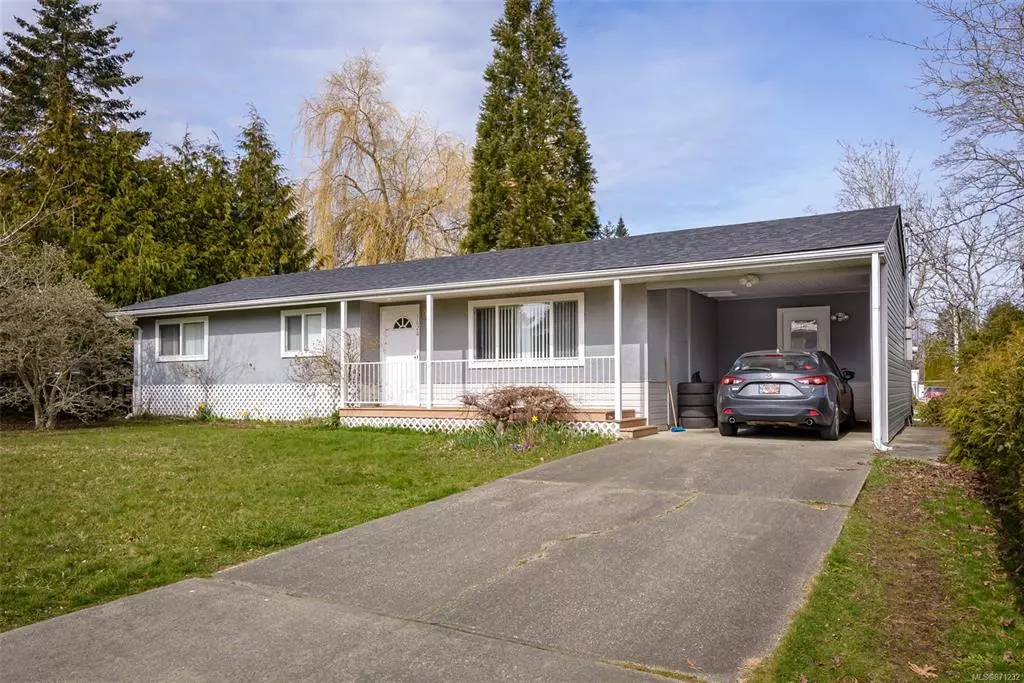 Comox, BC V9M 3K3,1626 Noel Ave