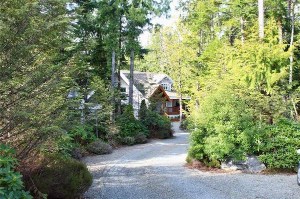 Ucluelet, BC V0R 3A0,1796 Rainforest Lane