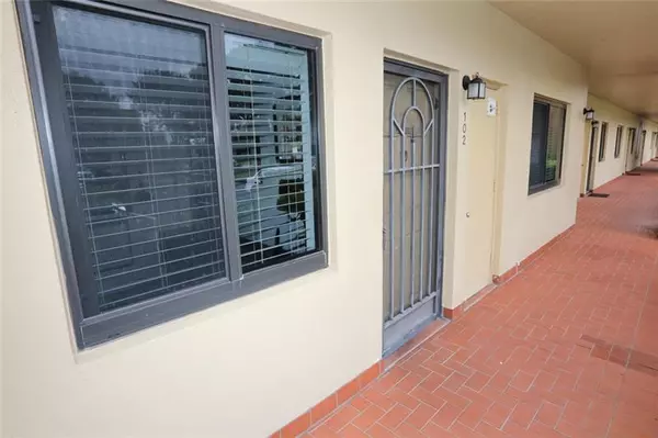 Lake Worth Beach, FL 33467,4236 D Este Ct  #102