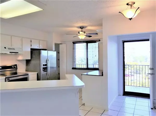 Pompano Beach, FL 33069,2221 Cypress Island Dr  #503