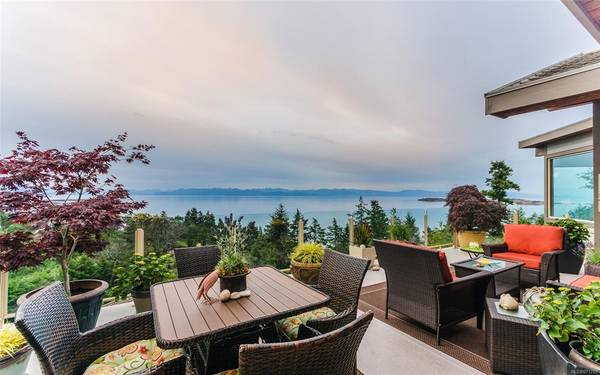 Nanoose Bay, BC V9P 9J8,3585 Sheffield Pl