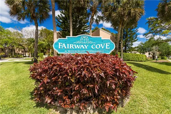 Plantation, FL 33324,9880 Fairway Cove Ln  #9880