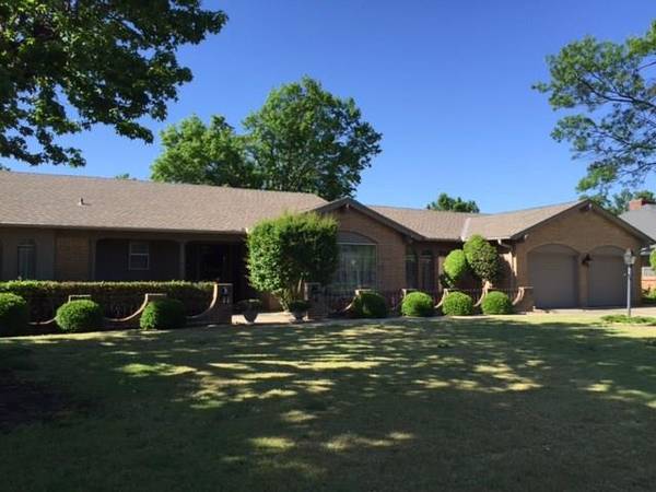 2916 Middlesex Drive, Oklahoma City, OK 73120