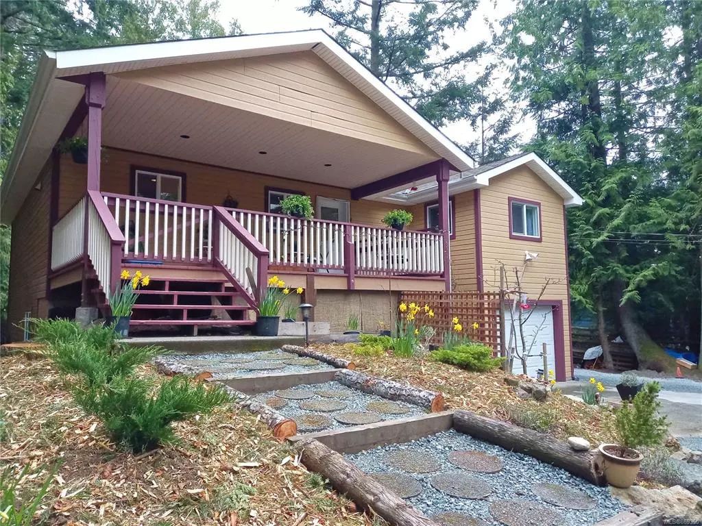 Pender Island, BC V0N 2M2,4742 Bosun Way