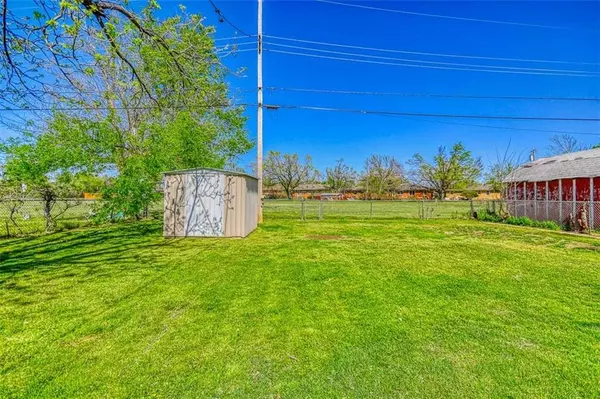 Norman, OK 73069,733 Highland Parkway