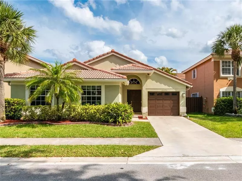 10693 Lake Jasmine Dr, Boca Raton, FL 33498