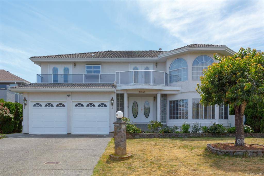 Saanich, BC V8N 6K4,1851 El Sereno Dr