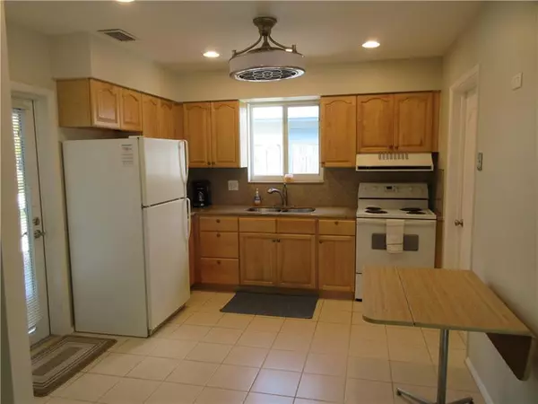 Wilton Manors, FL 33334,2808 NE 9th Ter