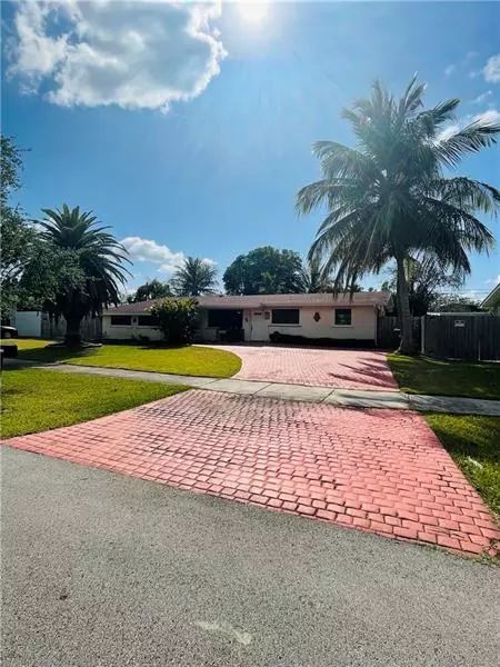 Cutler Bay, FL 33157,18630 Belmont Dr