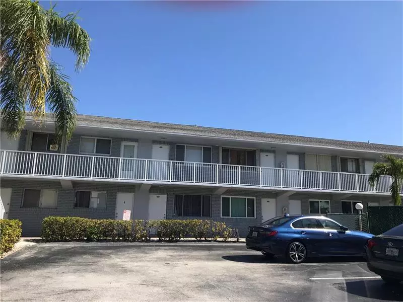 Fort Lauderdale, FL 33308,2175 NE 56 STREET  #111