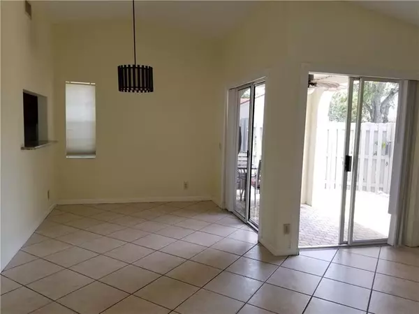 Weston, FL 33326,1580 Springside Dr  #1580