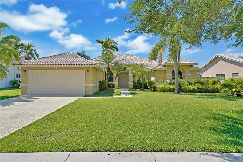 10090 NW 13th St, Plantation, FL 33322