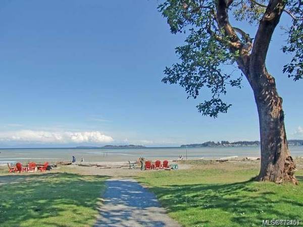 Parksville, BC V9T 4V5,1051 RESORT Dr #68