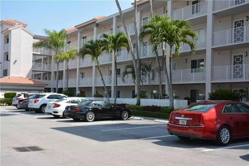 14112 Huntington Pointe Dr  #207, Delray Beach, FL 33484