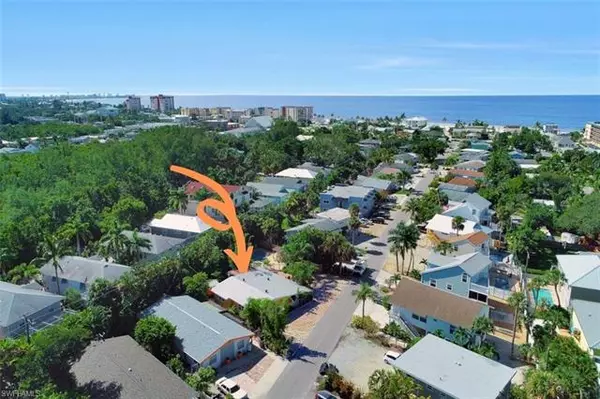 228 Fairweather LN, Fort Myers Beach, FL 33931