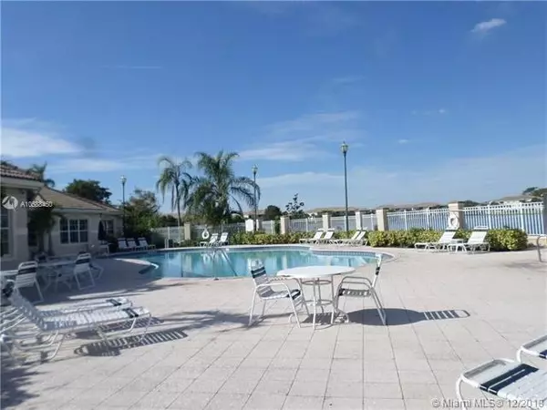 Coconut Creek, FL 33073,5025 Wiles Rd  #107