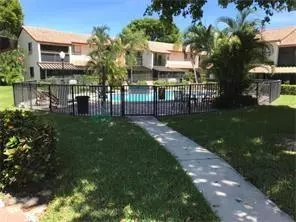 Boca Raton, FL 33487,7200 NW 2nd Ave  #62