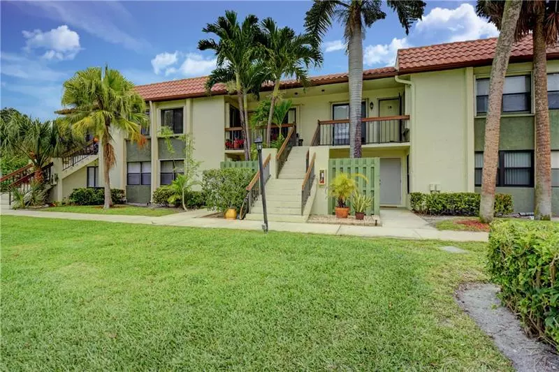 3275 Frederick Boulevard  #18, Delray Beach, FL 33483