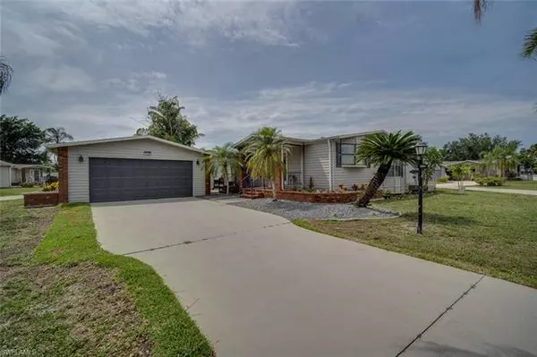 North Fort Myers, FL 33903,10696 Timber Pines CT