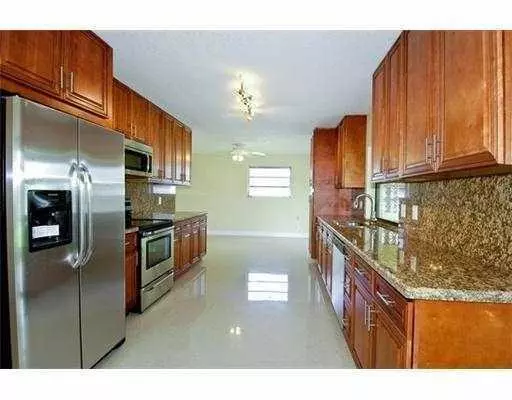 Hollywood, FL 33021,3731 N 41st Ct