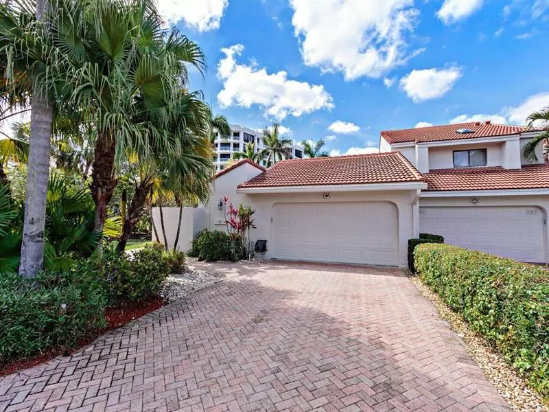 Boca Raton, FL 33434,7350 Woodmont Ct