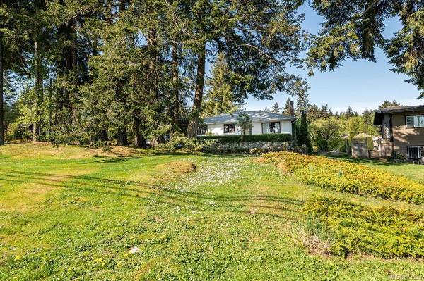 North Saanich, BC V8L 1H2,8720 East Saanich Rd