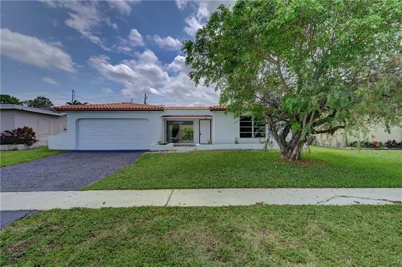 10290 NW 24th St, Sunrise, FL 33322