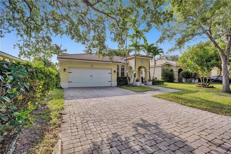 4282 NW 44th Terrace, Coconut Creek, FL 33073