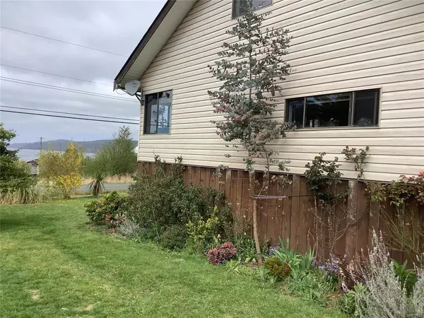 Sointula, BC V0N 3E0,245 14th Ave