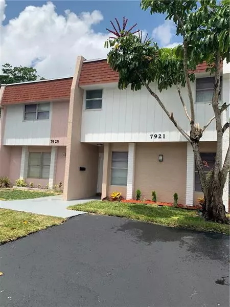 7921 Kimberly Blvd  #7921, North Lauderdale, FL 33068