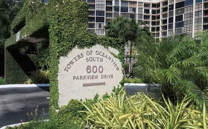 Hallandale Beach, FL 33009,600 Parkview Dr  #1023