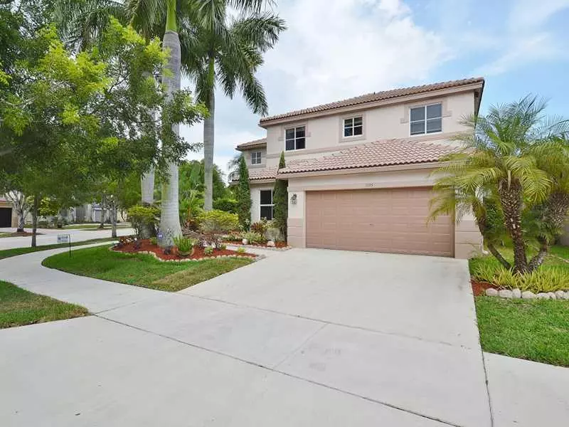 1095 SUNFLOWER CIR, Weston, FL 33327