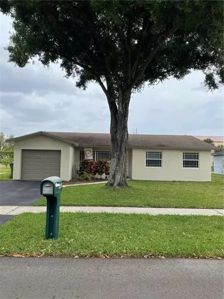 Pembroke Pines, FL 33024